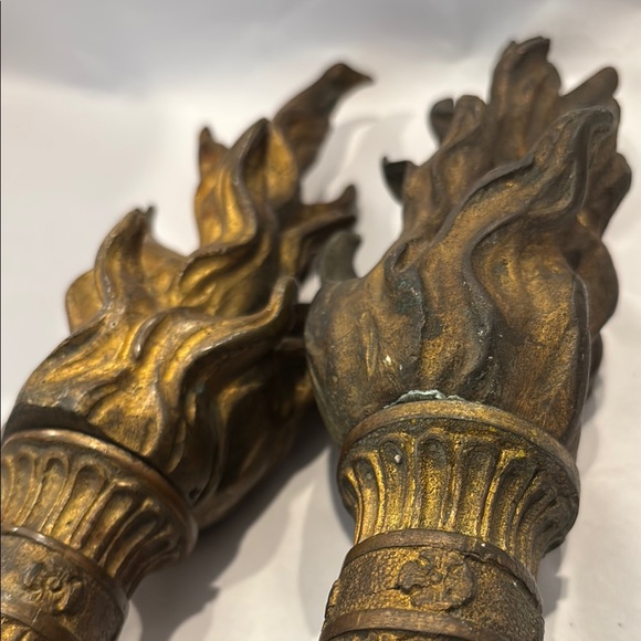 Antique Brass (?) Flame Finials - Picture 13 of 13